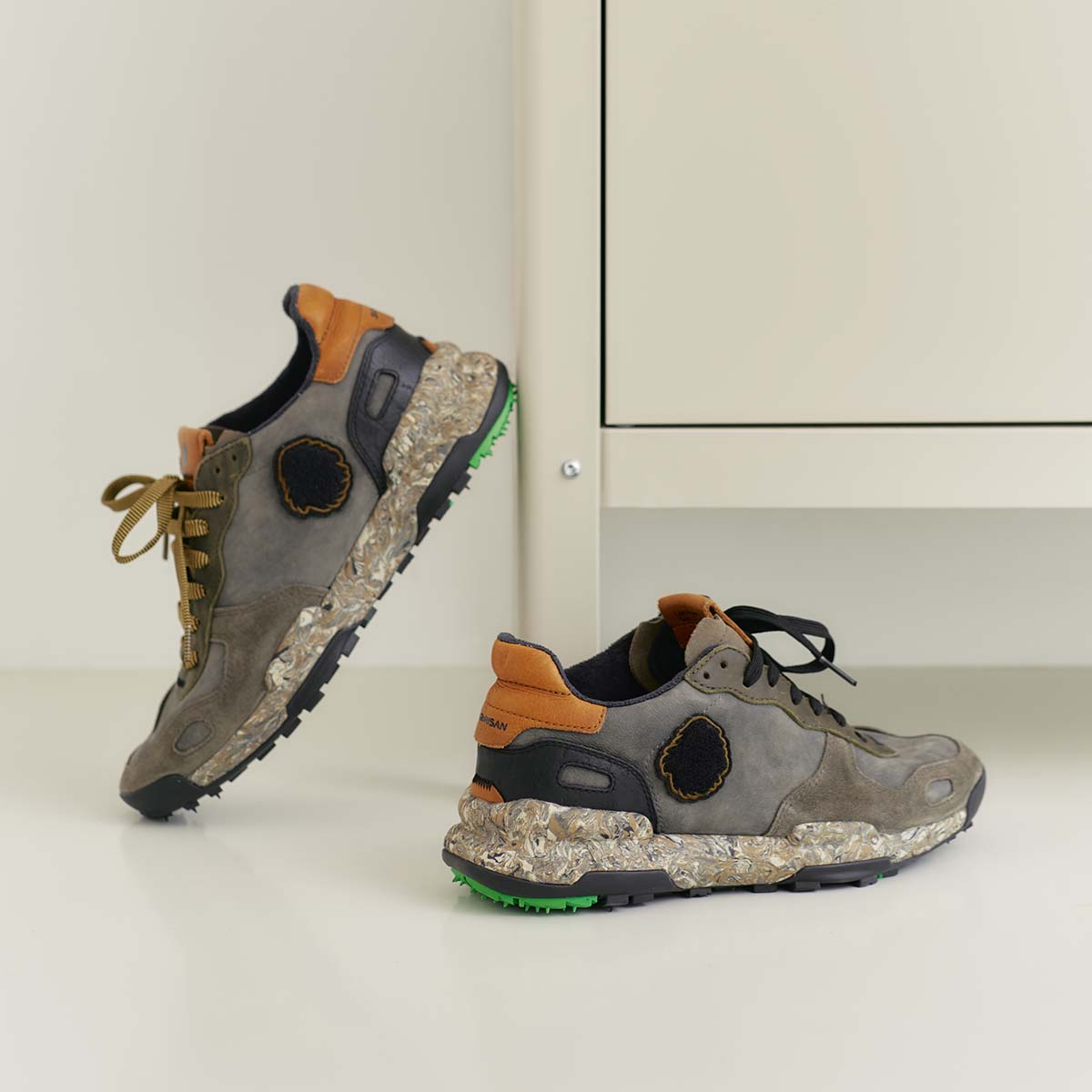 Chacrona Premium | Khakies Black