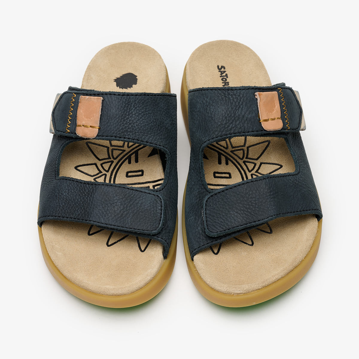 Hootsani Premium | Carbon