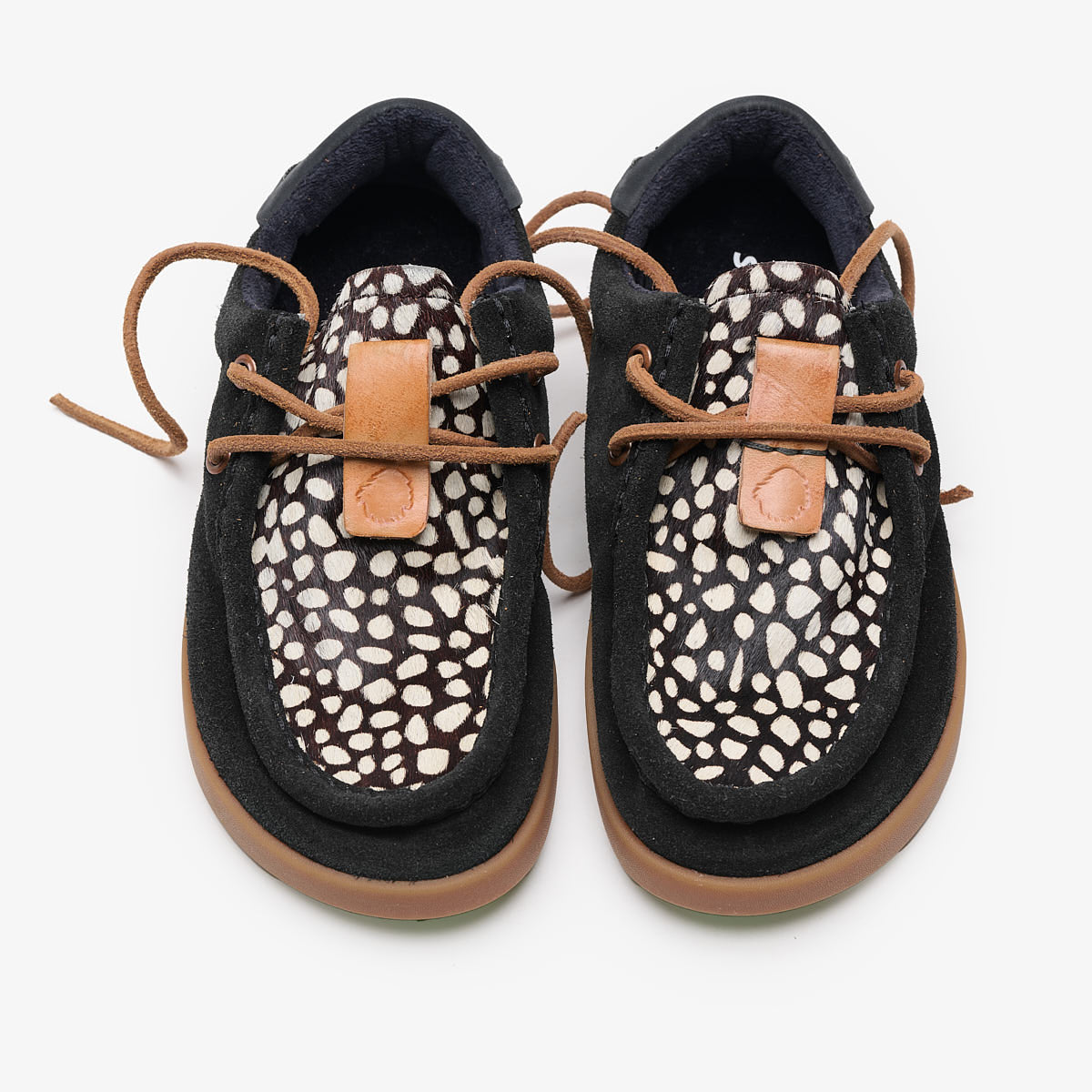 Kwahu Winter Fantasy | Black