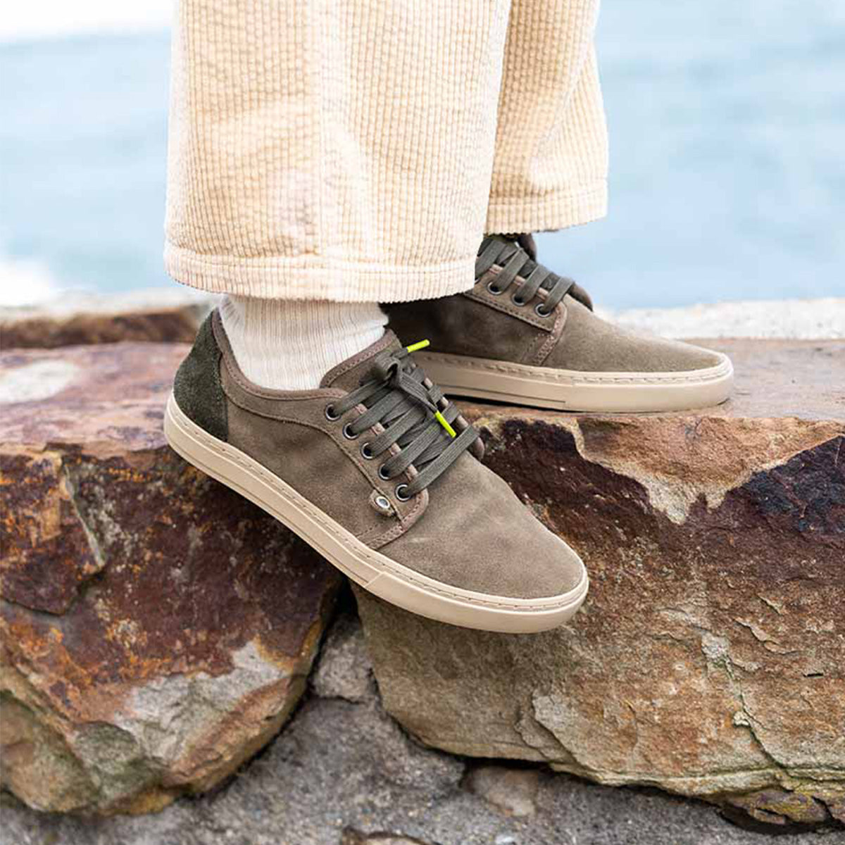 Heisei Suede | Peat Green